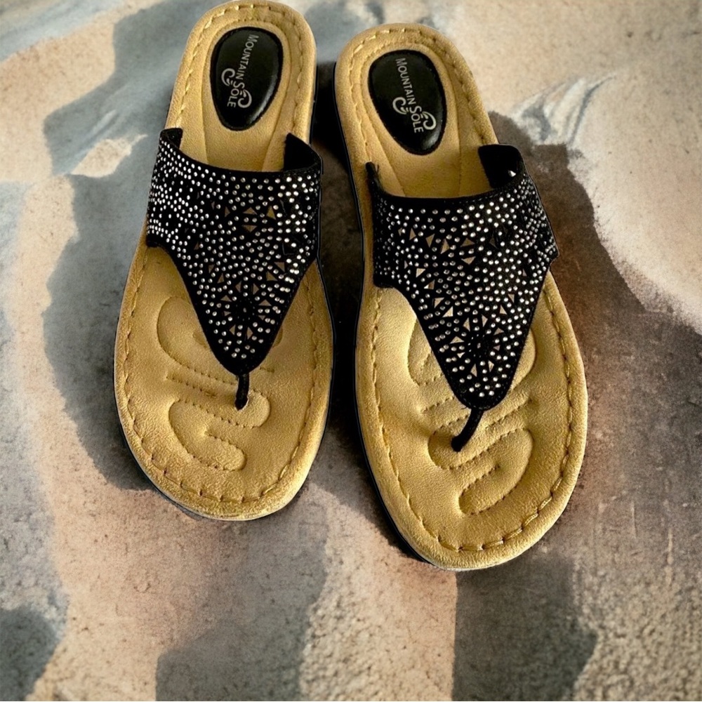 Mountain Sole Black Bling Wedge Thong Sandal 10